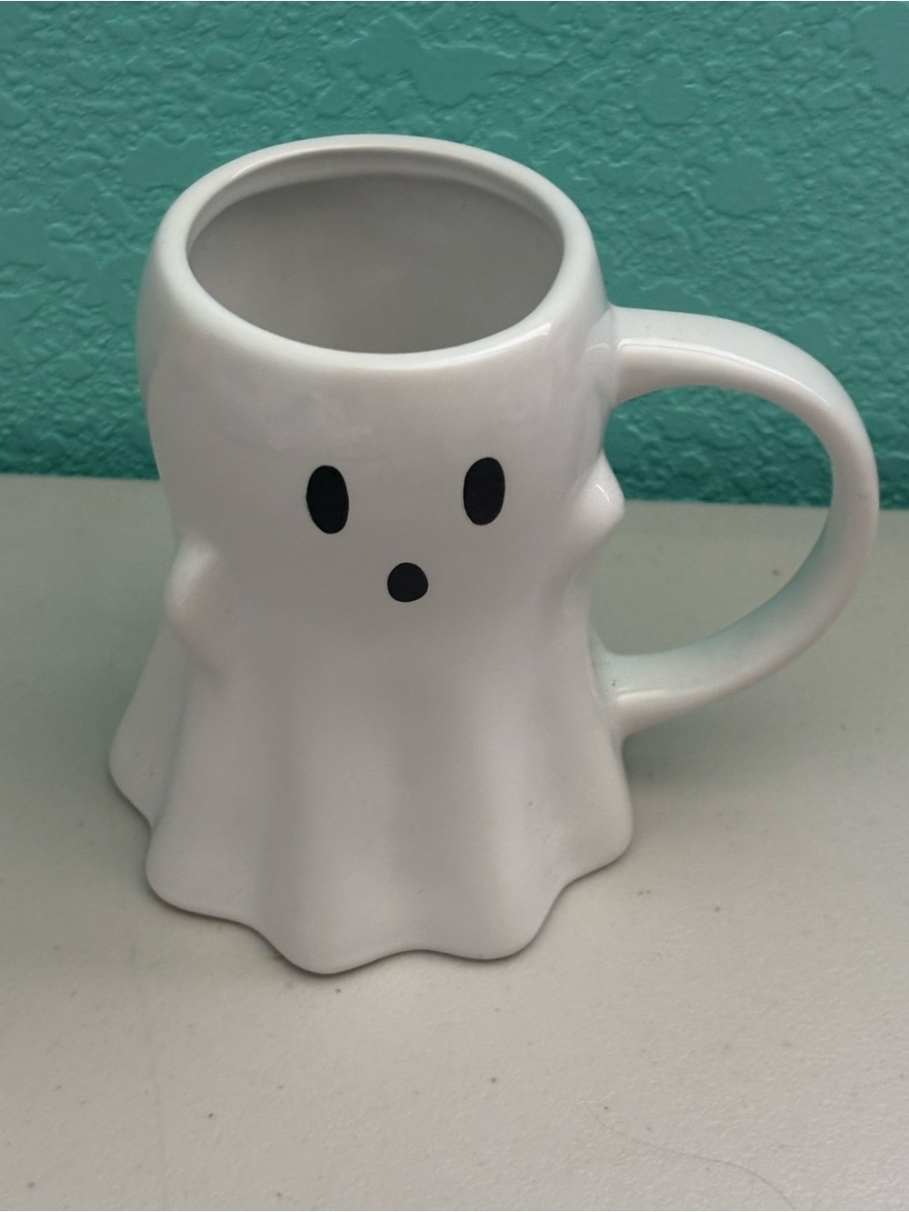 Hyde & EEK Boutique White Ghost Ceramic Coffee Mug 16oz New